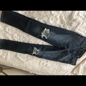 American eagle distressed jegging